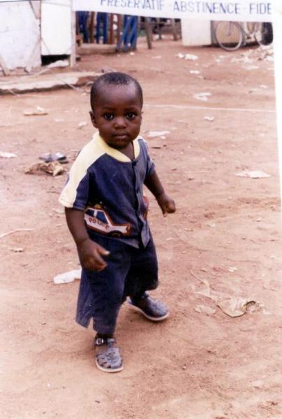 UN ENFANT DONT J'IGNORE LE NOM